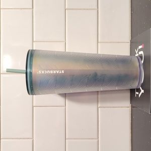Starbucks tumbler with straw mermaid tail